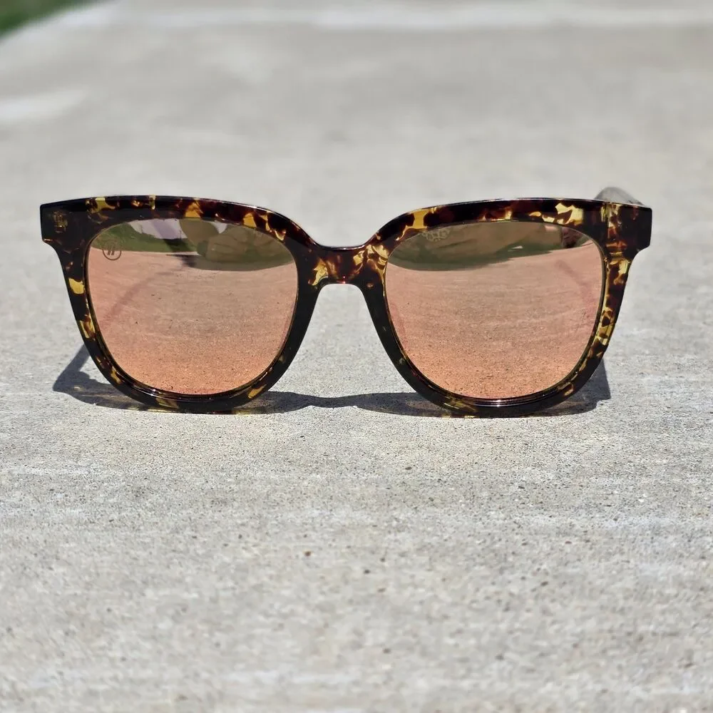 Blenders Women's Growe Eyewear Tortise Wildcat Love BE4104 Polarized Sunglasses